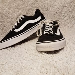 Black Vans